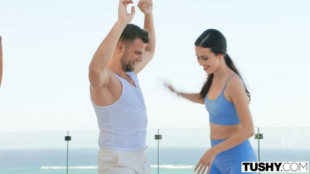 Tushy 26 01 25 Sandra Lyd