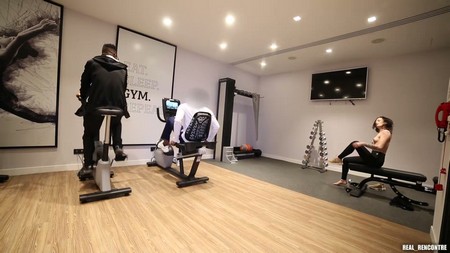 Clara Mia French Clara Mia pounded in the gym club 22 07 2022 Manyvids