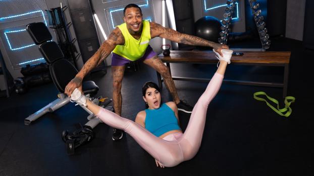 FakehubOriginals 25 08 23 Lady Dee Stretching Makes Me Wet