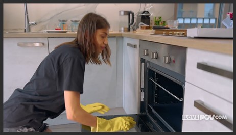 24 12 23 Julia Graff Morning Sex Ritual