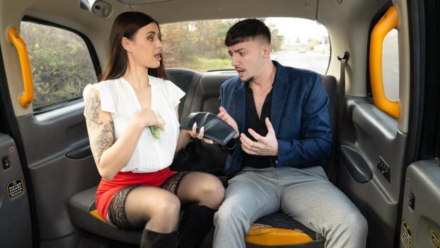 FemaleFakeTaxi 25 06 23 Billie Star Fucking the Bank Trader