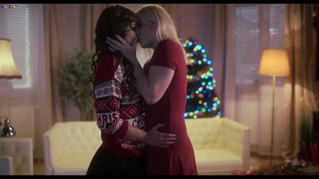 MixedX 25 12 19 Amirah Adara Zazie Skymm When The Past Came Home