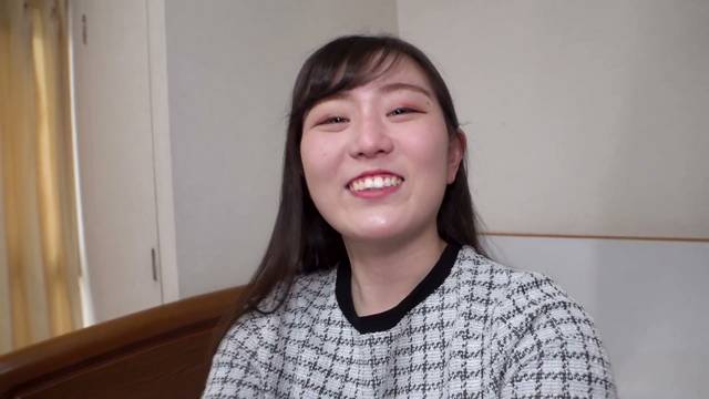 Tomomi Sorimachi A veteran girl sticks out her tongue and makes a peace sign (11 11 2025)