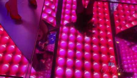 Sophia Leone Sophia Leone BTS Wax Museum 2020