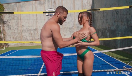 Big Tits To Impress 720p