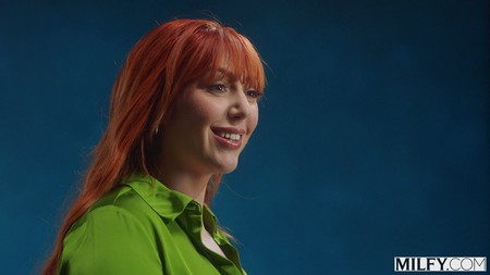 Milfy 25 12 31 Lauren Phillips Married Redhead Lauren Gets DPed