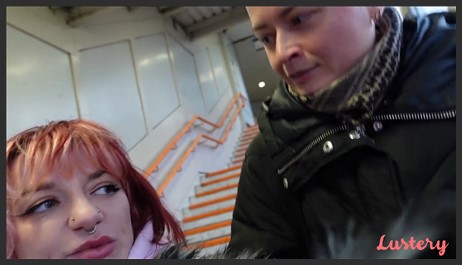 E1901 Neen And Poppy Knotty But Nice