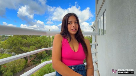 Bang RealTeens 26 02 03 Kate Legend