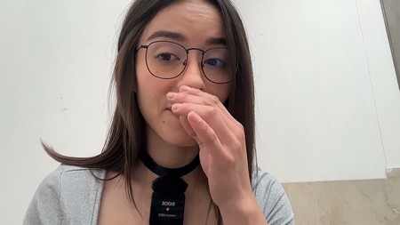 emyii 2025 12 09 19 23