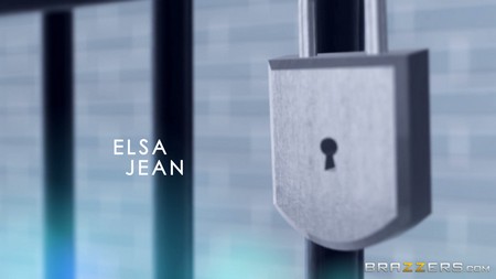 BrazzersExxtra 2016 09 09 Licking Locked Up Riley Reid