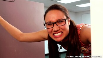 Ambriel Pulled From Class For A Paddling   realspankings1