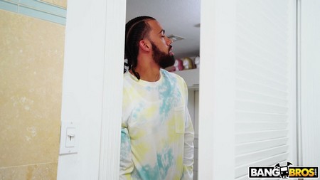 BigTitCreamPie 22 10 08 Lily Starfire Shower and Creampie 1080p