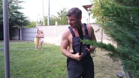 LegalPorno 25 10 02 Nicole Murkovski Bella Mur And Denis Marti