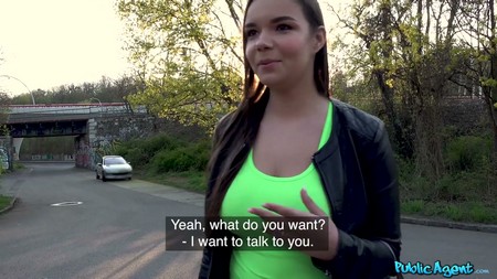 PublicAgent Train Track Blowjob And Fuck