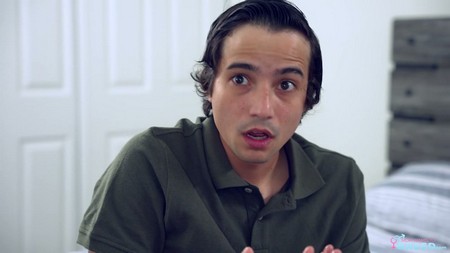 MomWantsToBreed 25 12 10 Kristy Black