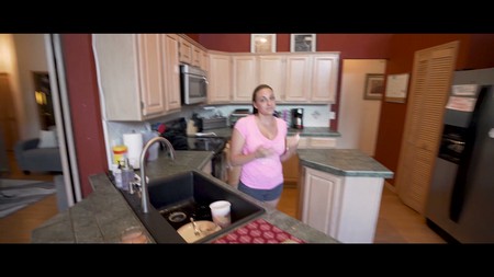 Seducing My Ex Stepmom 2020