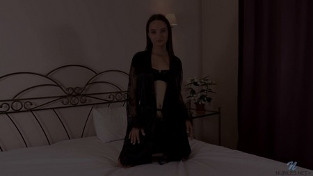 Nubiles 25 11 18 Mia Fox Sultry Temptress