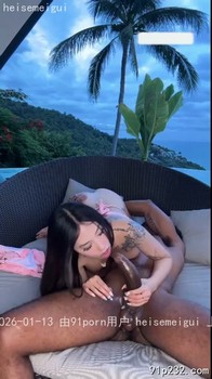 A woman with 36C round breasts meets a 30CM giant cock and they fuck passionately on the beach  Aren’t they afraid of getting diseases