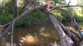 MeetMadden 20 08 19 Climbing Wood XXX 1080p MP4 LEWD