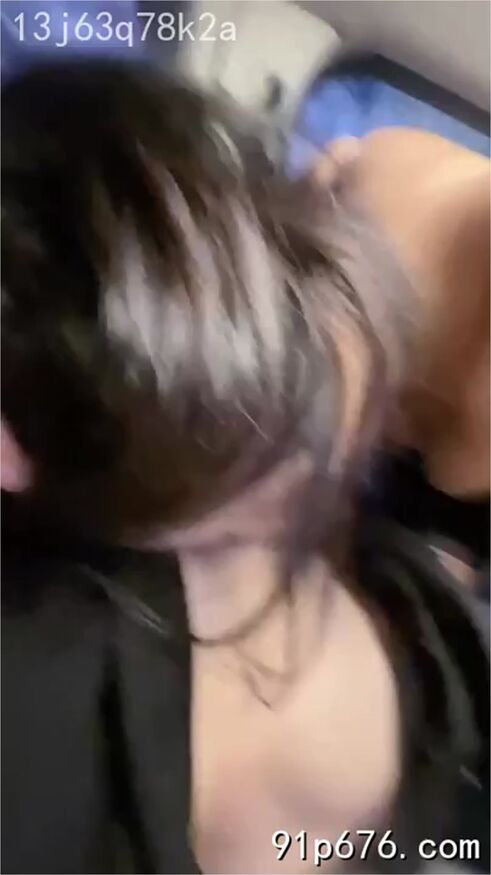 Accompanying My Buddys Girlfriend Shopping 100  Ambiguous I Couldnt Help Fucking In The Car Chinese Homemade Video